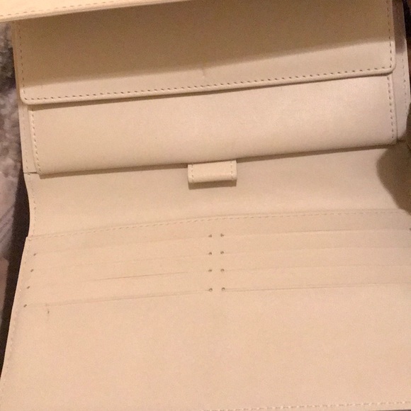 Louis Vuitton wallet - Picture 3 of 4